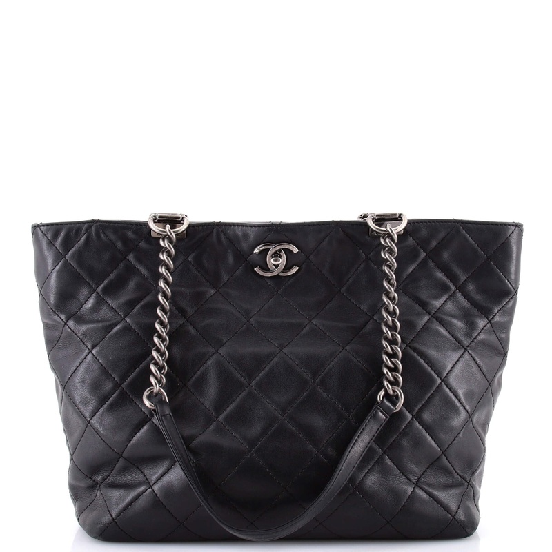 Shopping In Chains Tote Quilted Calfskin Large