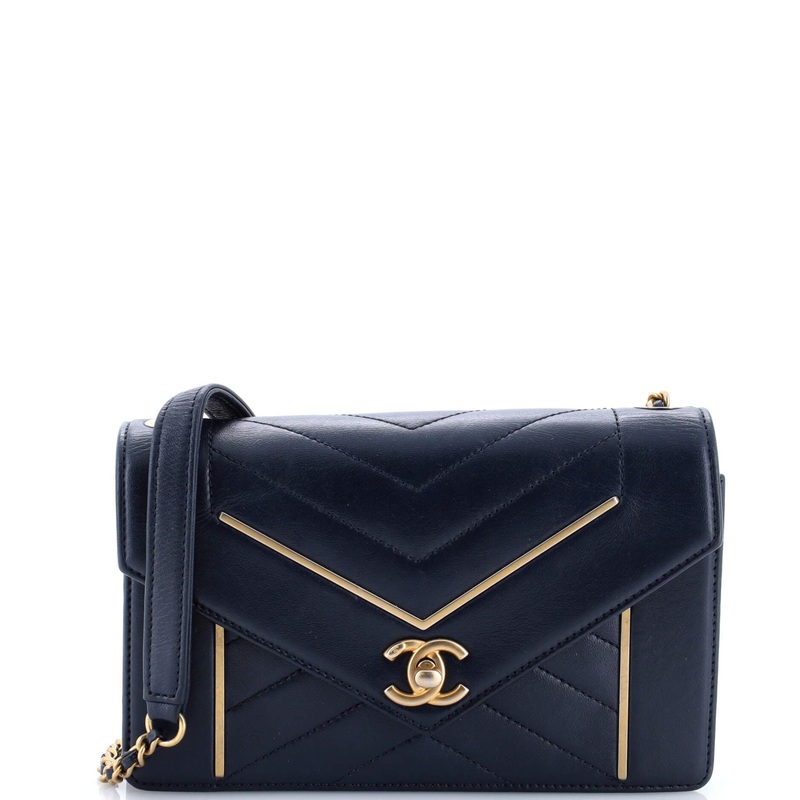 Reversed Flap Bag Chevron Lambskin Small