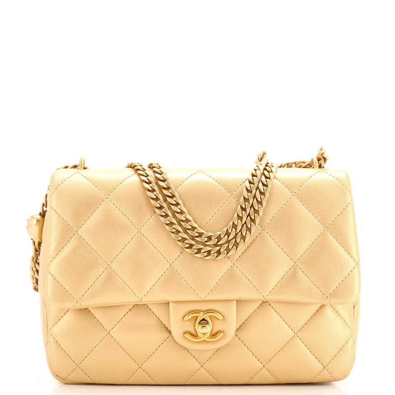 Sweet Heart Chain Flap Bag Quilted Lambskin Medium