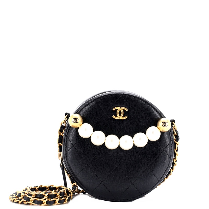 Chic Pearls Round Clutch with Chain Quilted Lambskin