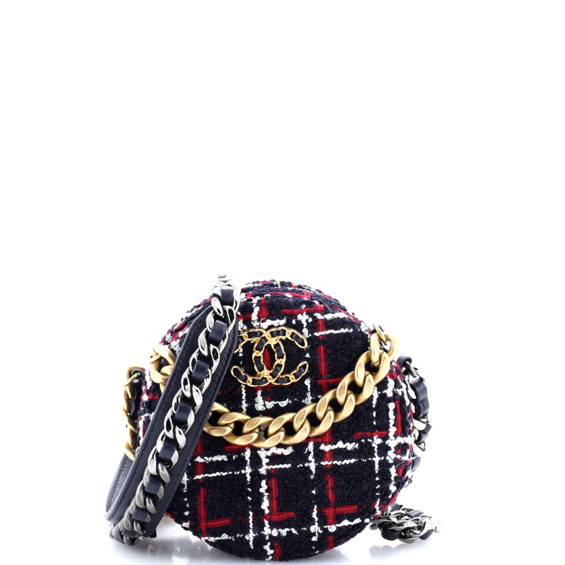 19 Round Clutch with Chain Quilted Tweed