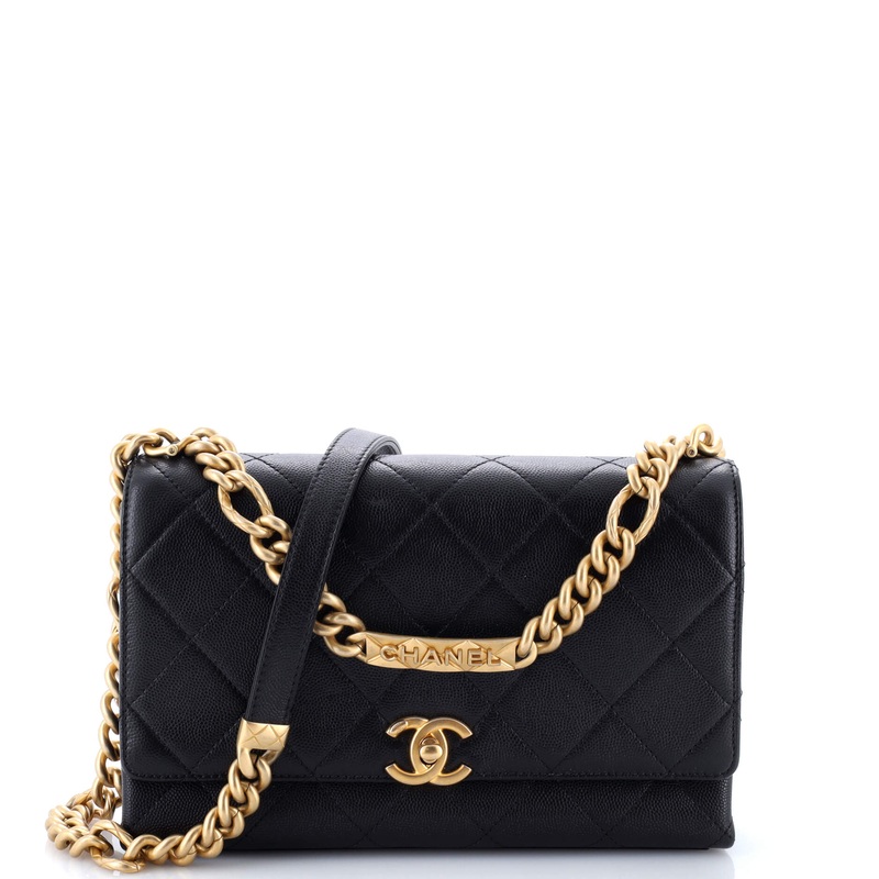 Bracelet On Chain Flap Bag Quilted Caviar Medium
