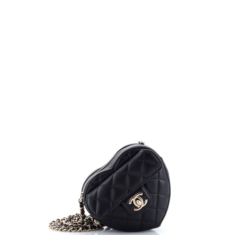 CC in Love Heart Clutch with Chain Quilted Lambskin