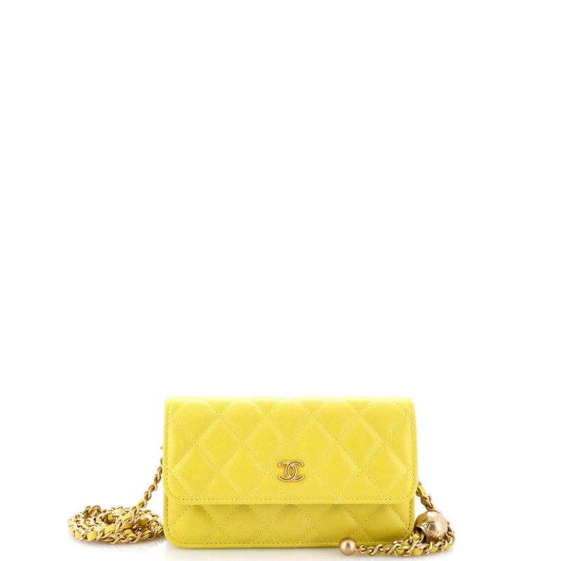 Pearl Crush Flap Phone Holder with Chain Quilted Lambskin