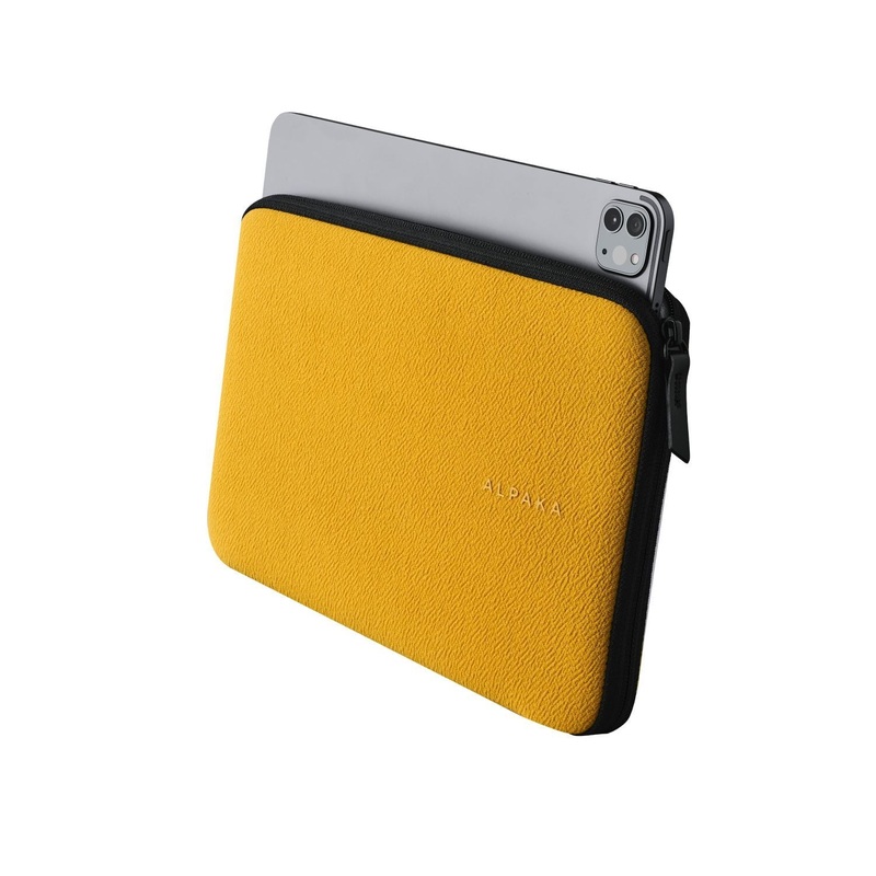 ALPAKA Slim Tablet Sleeve 11" (Yellow)