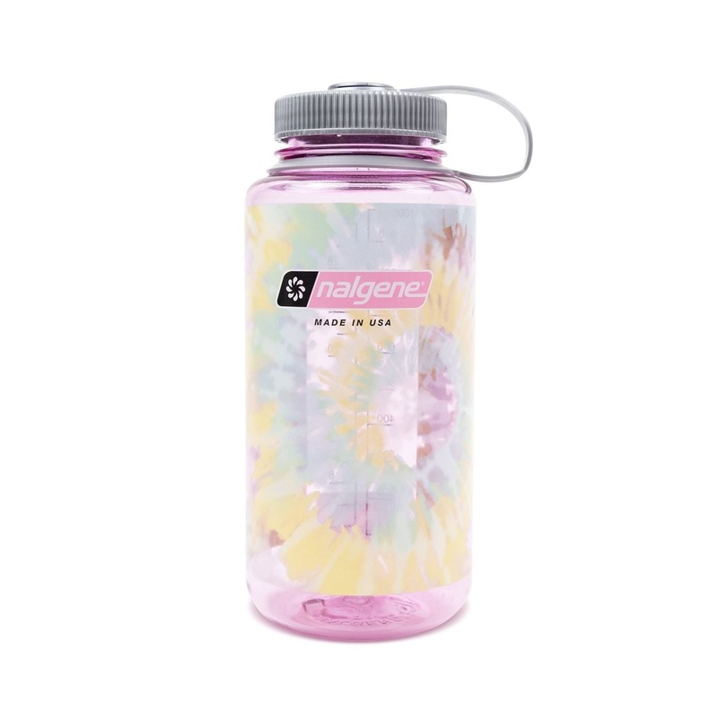 Nalgene 32oz Wide Mouth Water Bottle - Cosmo with Platinum Tie Dye