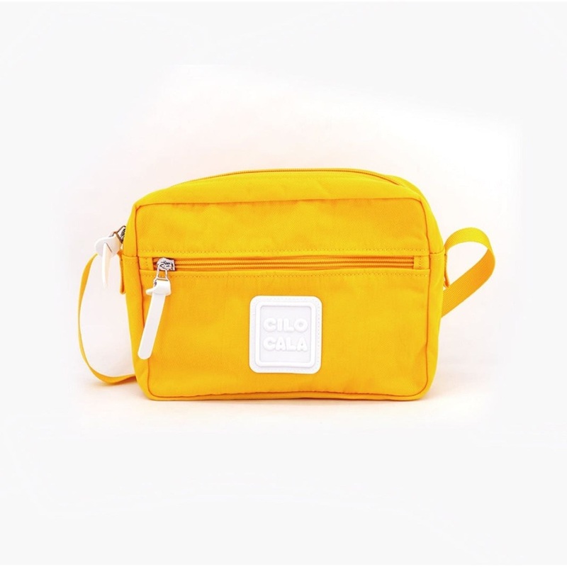 Cilocala Regular Bento Shoulder Bag (Banana)