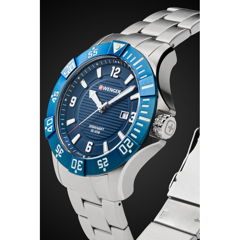 Wenger Seaforce Swiss Watch in Stainless Steel with Blue Dial and Stainless Steel Bracelet