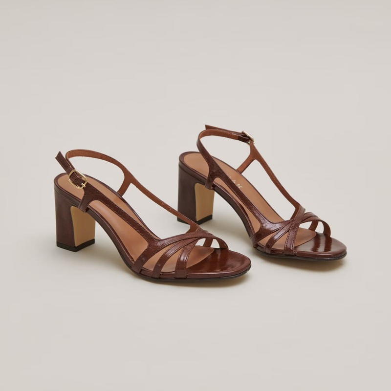 088- Vaiana Cuir Brillant Marron