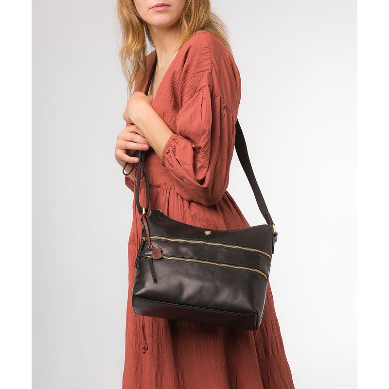 'Georgia' Black Leather Shoulder Bag