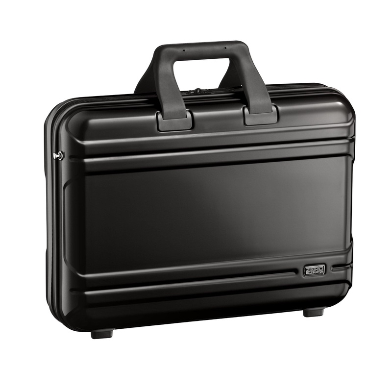 ZERO Halliburton 4" Polycarbonate Zippe Laptop Case