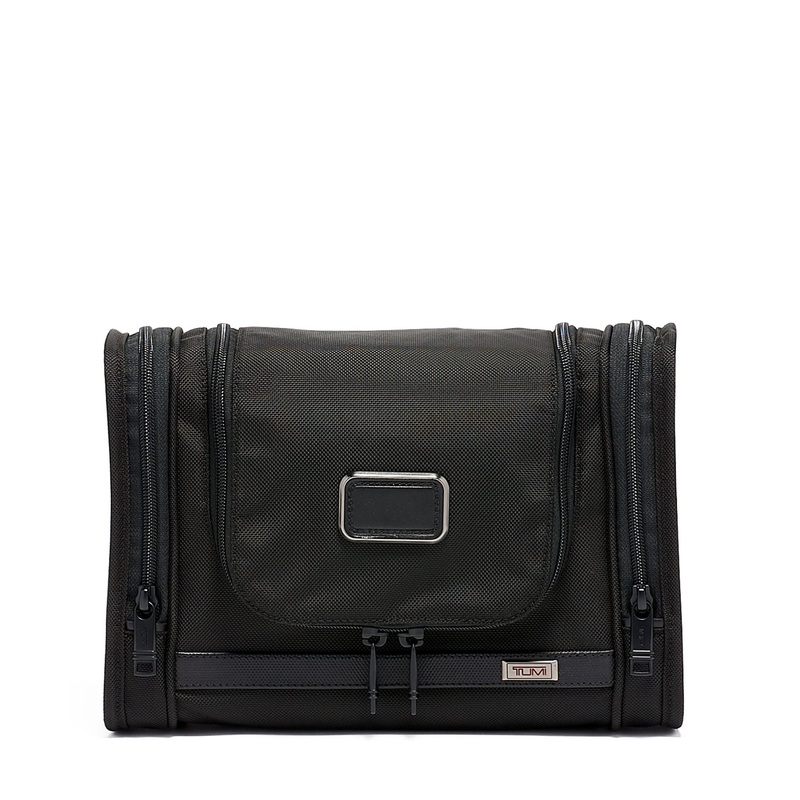 TUMI  Alpha 3 Hanging Travel Kit - Black