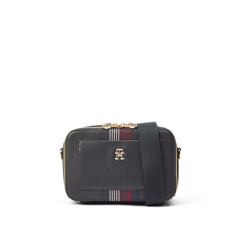 TH Distinct Camera Bag Corp