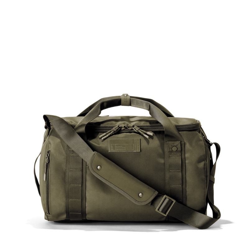 Denver Convertible Duffle in Dark Moss, Medium