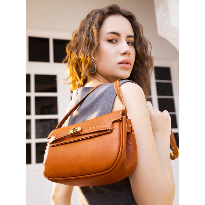 The Overlap-Curve Sling Bag - Burnt Sienna
