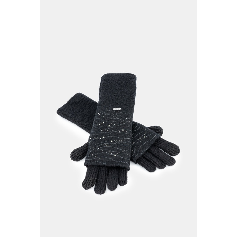 Black knitted gloves