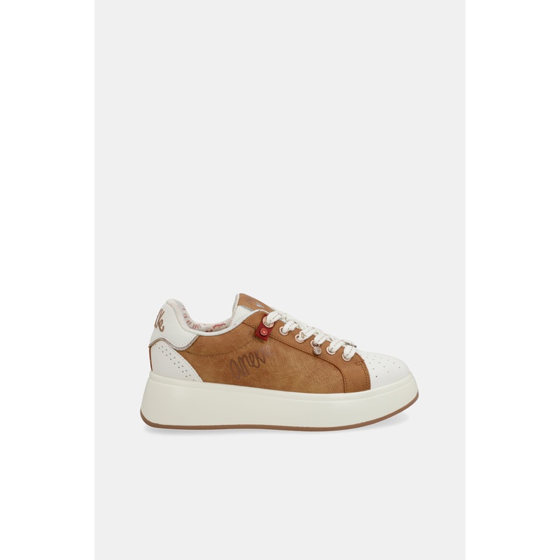 Peace & Love brown sneakers