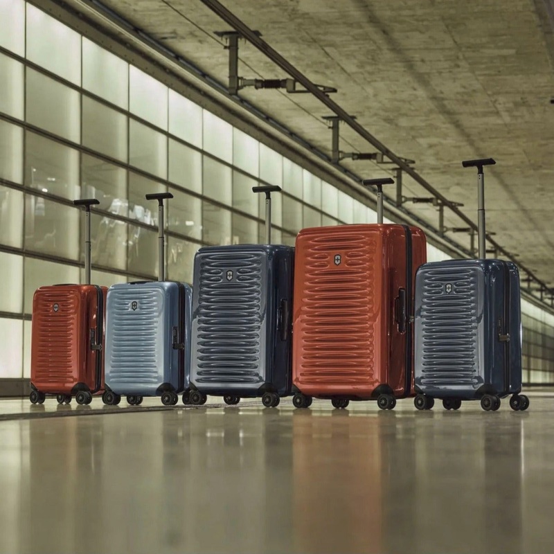 Victorinox Airox Medium Hardside Case
