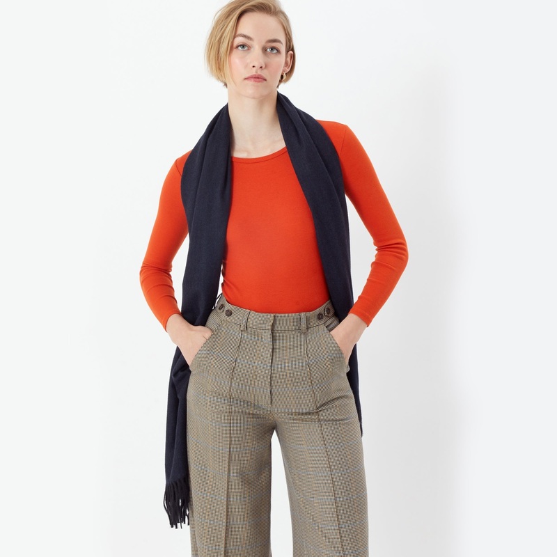 Accessorize London Women's Navy Super-Soft Blanket Scarf