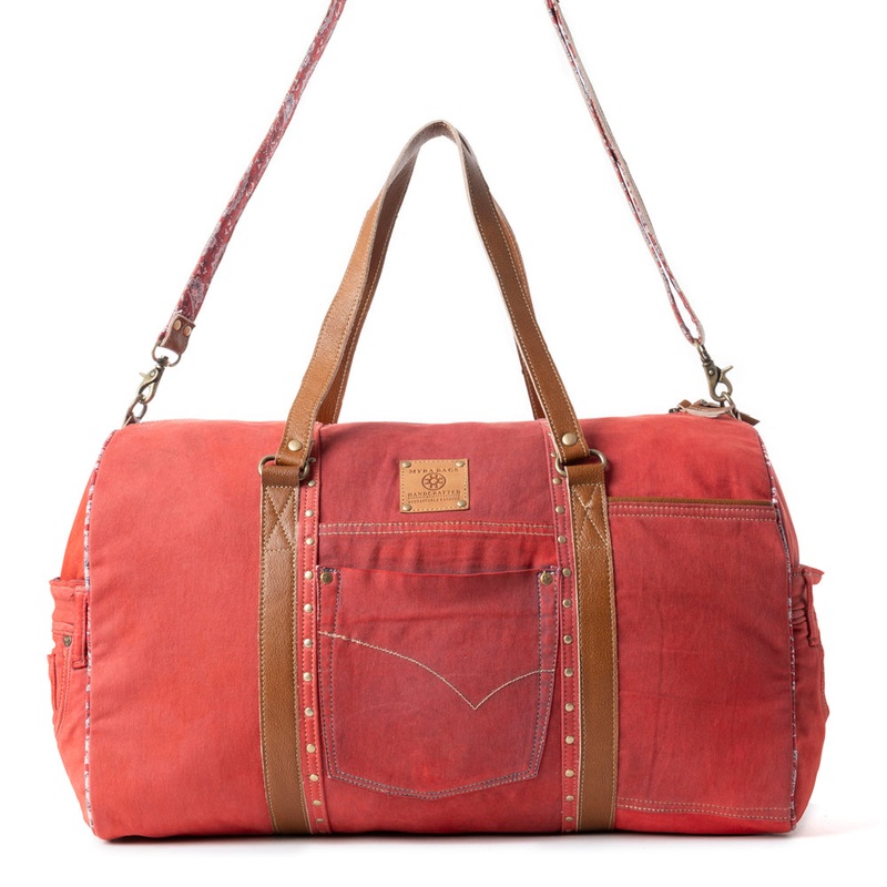 Wildberry Voyager Traveler Bag in Cranberry Smoke